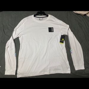 *NWT* Long sleeve tee